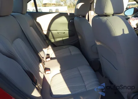 2020 Chevrolet Sonic Fwd Lt z USA, uszkodzony, nr VIN 1G1JD5SB6L4138586